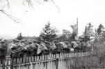 17. mai toget passerer Lilleby